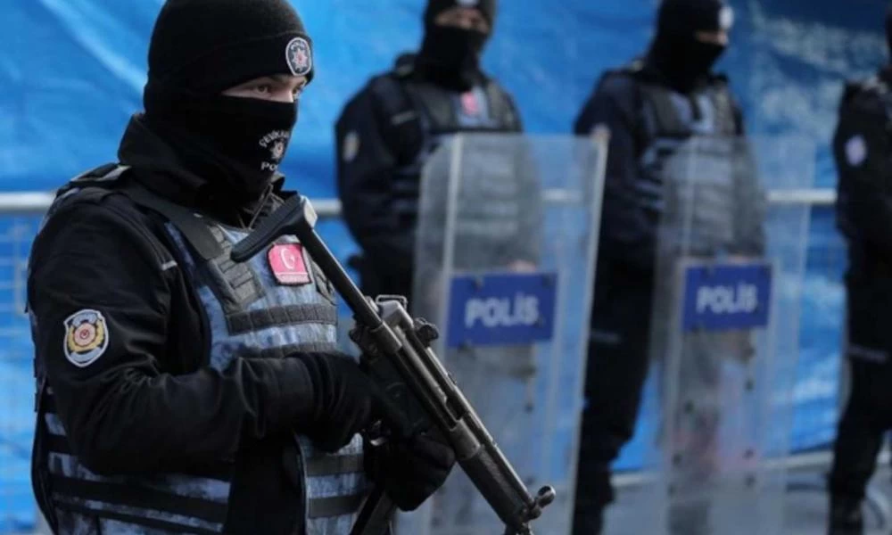 Τουρκία: 238 ακόμα συλλήψεις κατηγορούμενων για επαφές με τον Γκιουλέν